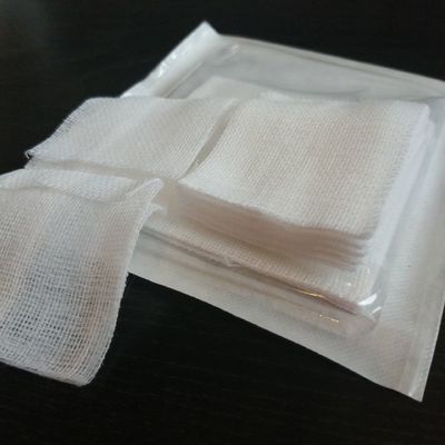 High-quality Cotton Medical Gauze Swab 8cmx8cm for Wound Care and First Aid